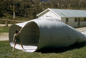 Barrage balloon used in CSIRO experiments in alpine area